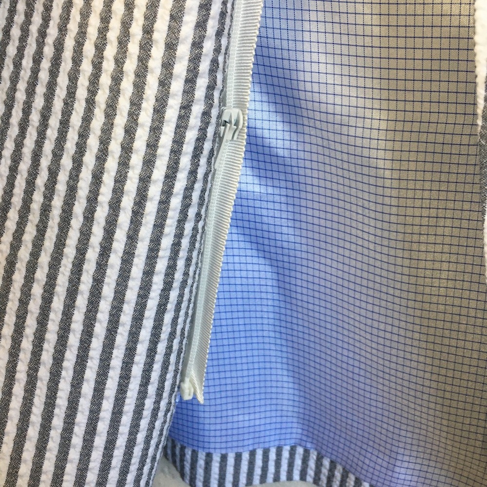 Veronica Beard Striped Seersucker Blazer - Picture 9 of 14